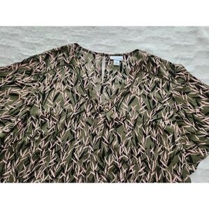 Liz Claiborne Short Flutter Sleeve Olive Green And Pink Pattern Blouse Womens 3X
